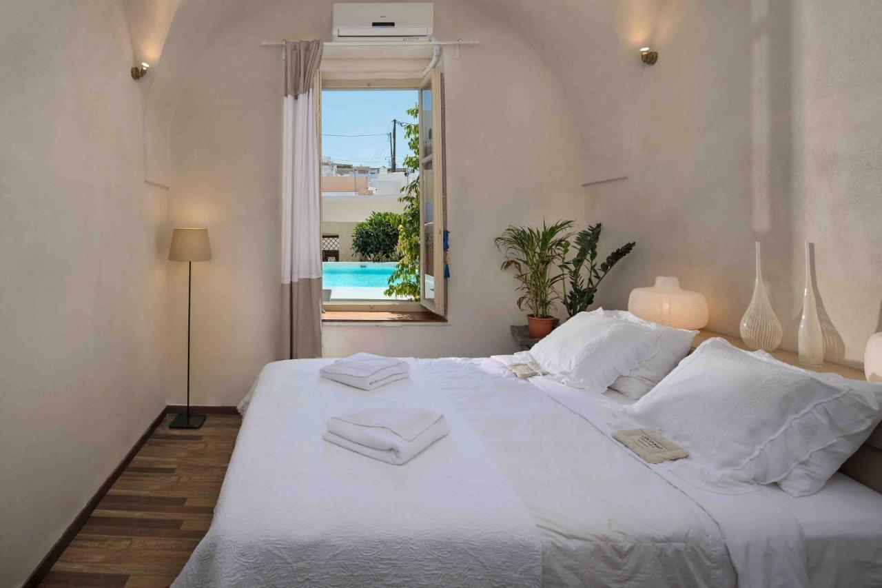 Sandandstone Villa Santorini Megalohóri Kültér fotó